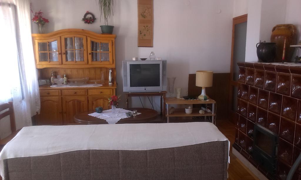 Apartments Luci Hvar Town Room photo