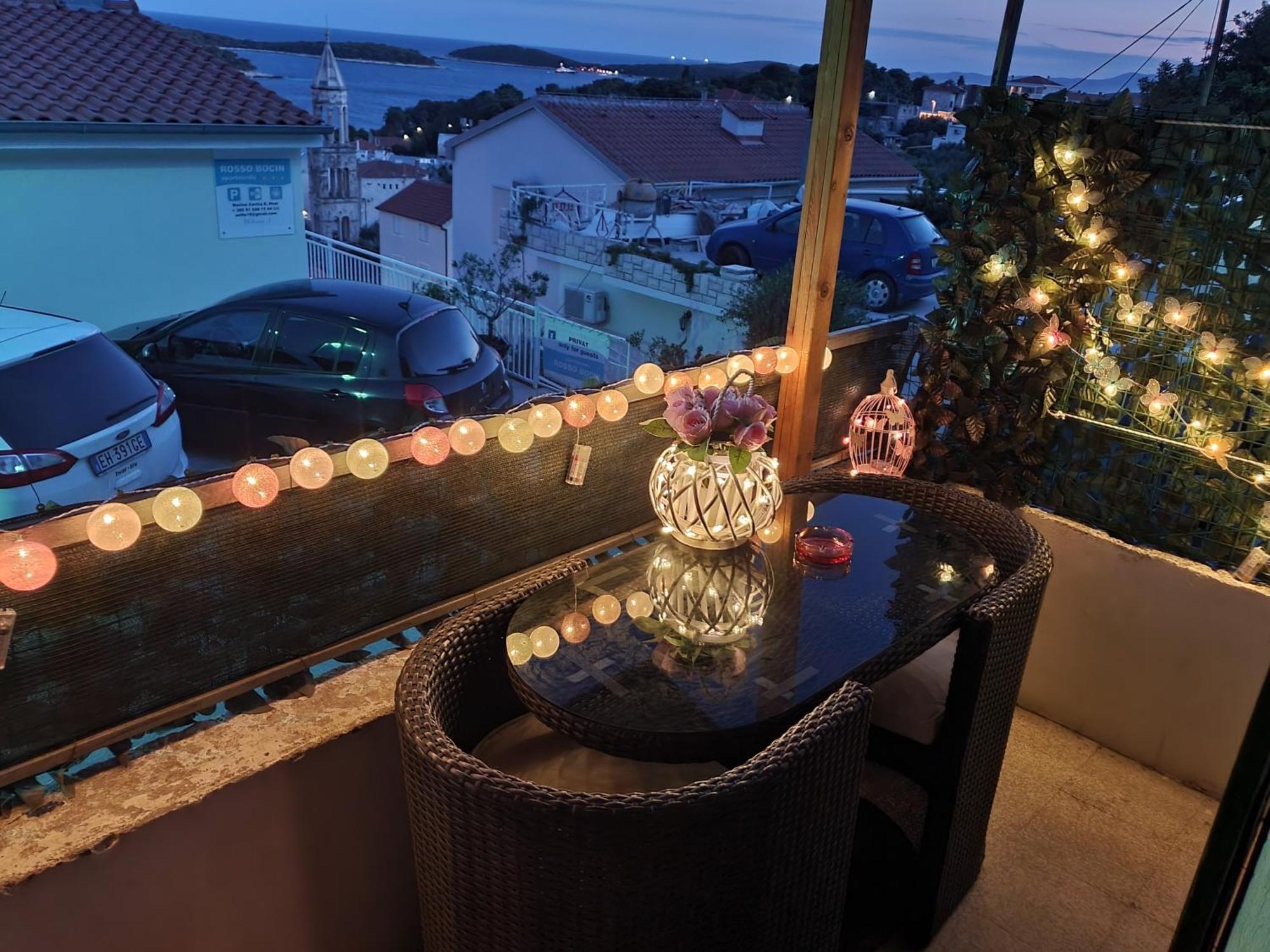 Apartments Luci Hvar Town Room photo